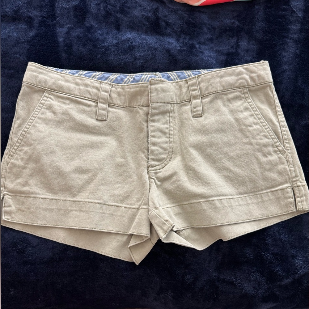 American Eagle Khaki shorts 
2